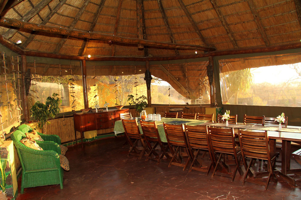 Lesoma Valley Lodge Касане Екстер'єр фото